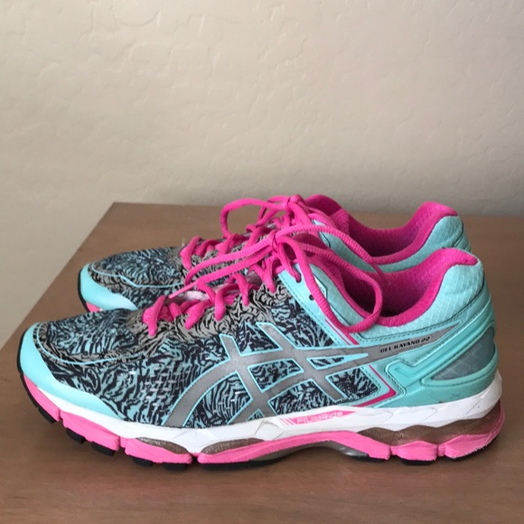 kayano 22